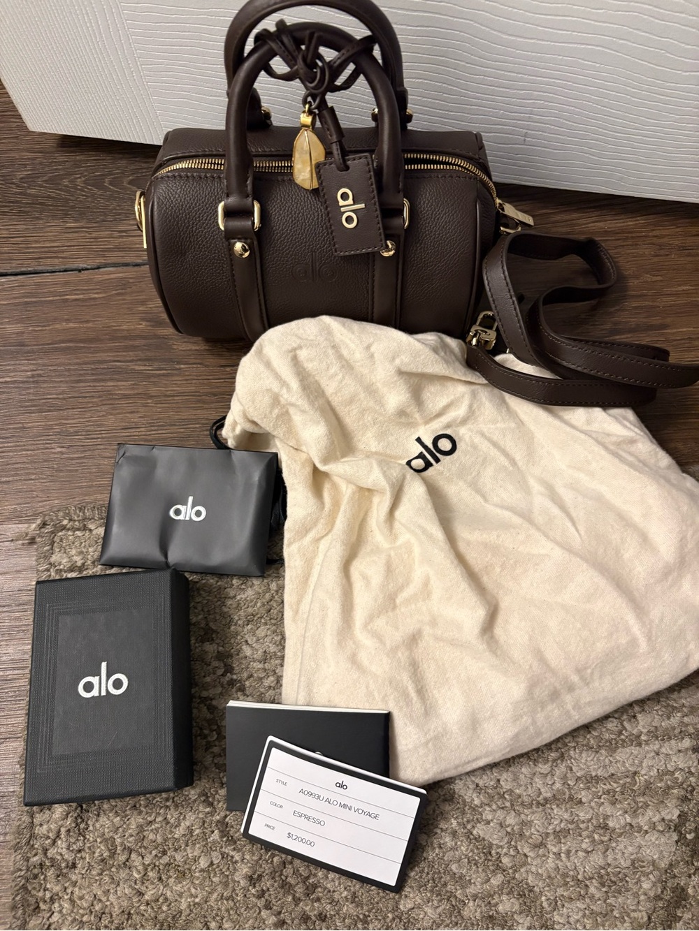 Alo women’s mini voyage crossbody Bag - Alo